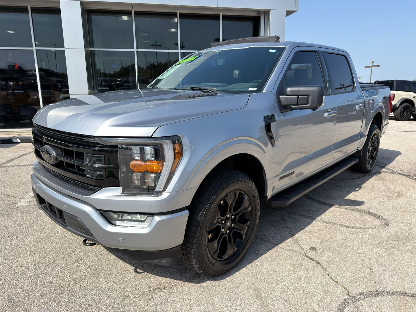 2023 Ford F-150 XLT 4X4 Powerboost Hybrid V6