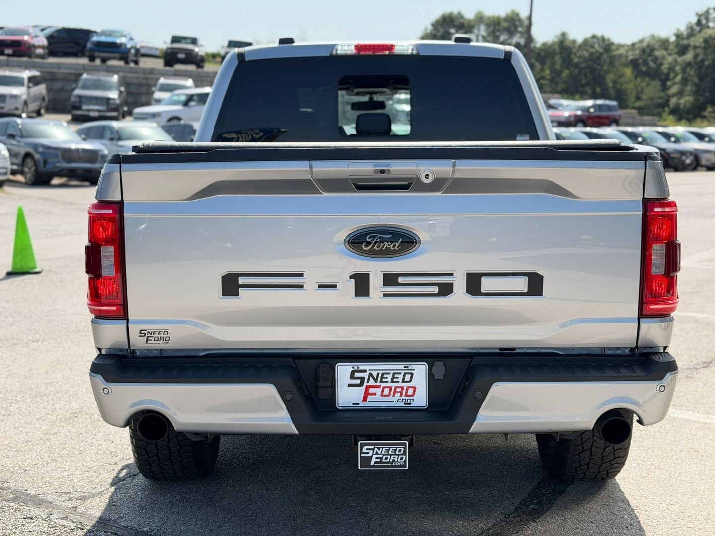 2023 Ford F-150 XLT 4X4 Powerboost Hybrid V6