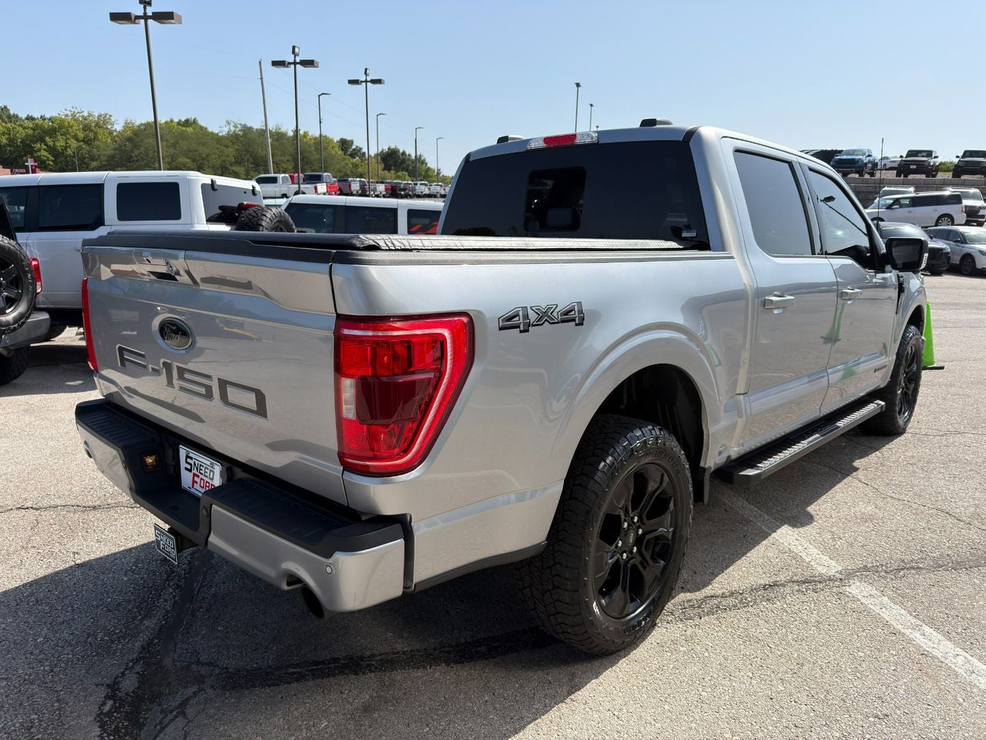 2023 Ford F-150 XLT 4X4 Powerboost Hybrid V6