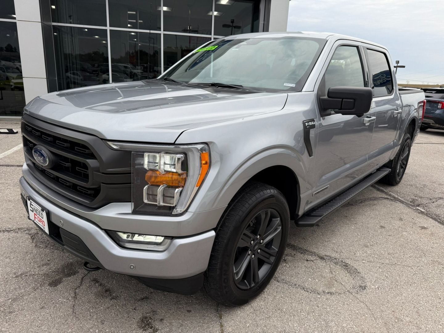 2023 Ford F-150 XLT 4X4 Powerboost Hybrid V6