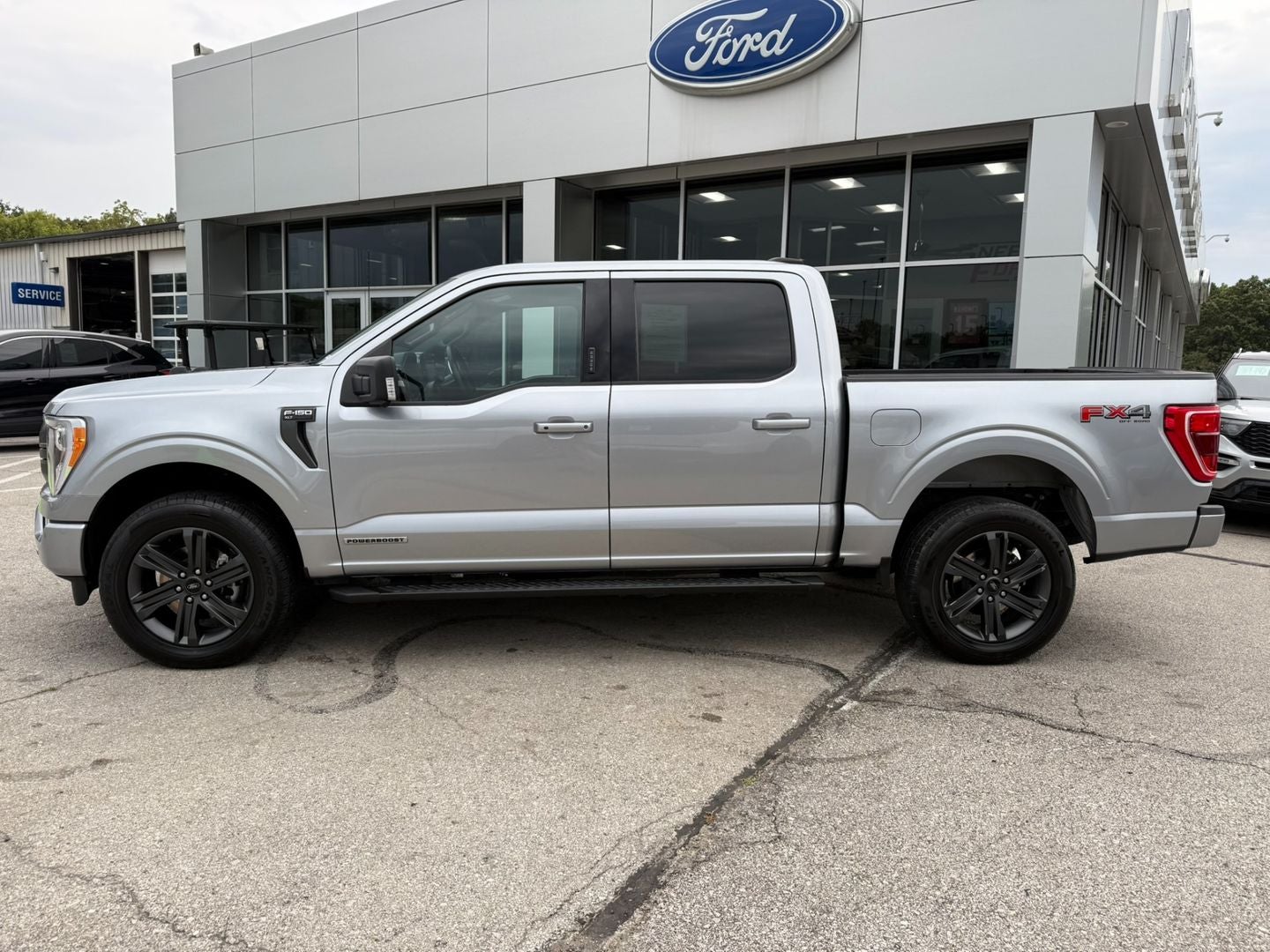 2023 Ford F-150 XLT 4X4 Powerboost Hybrid V6