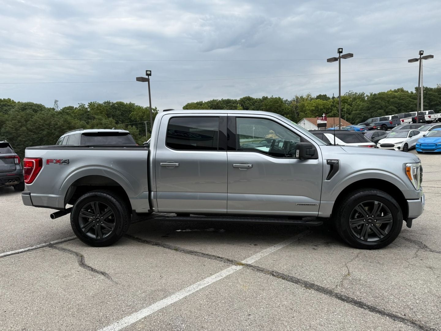 2023 Ford F-150 XLT 4X4 Powerboost Hybrid V6