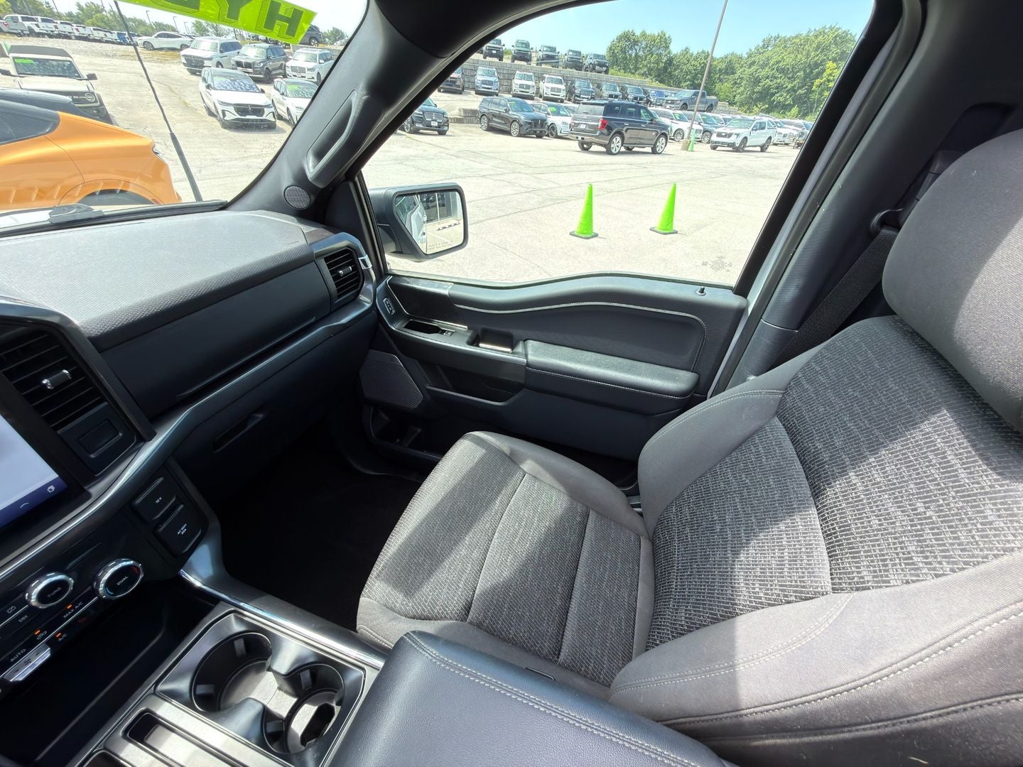 2023 Ford F-150 XLT 4X4 Powerboost Hybrid V6