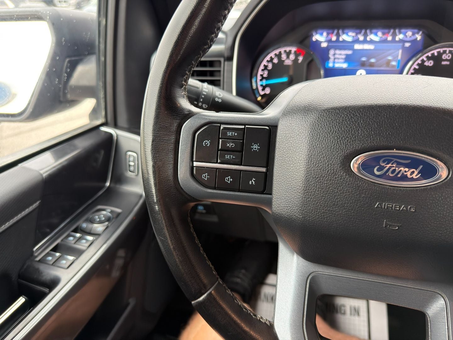 2023 Ford F-150 XLT 4X4 Powerboost Hybrid V6