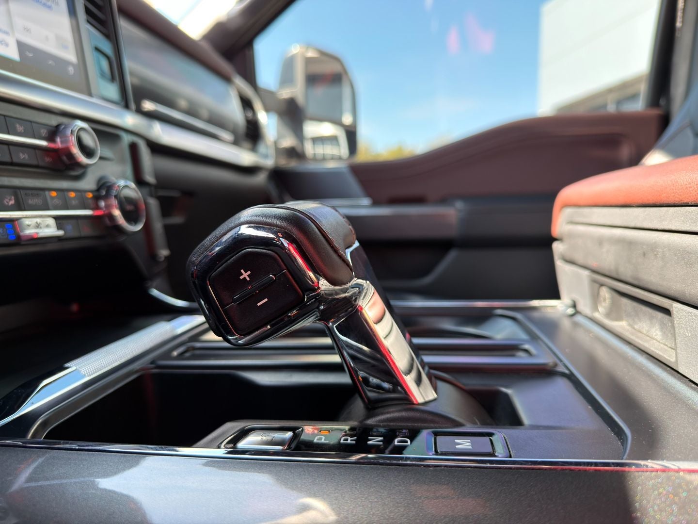 2023 Ford F-150 Lariat 4X4 Powerboost Hybrid V6