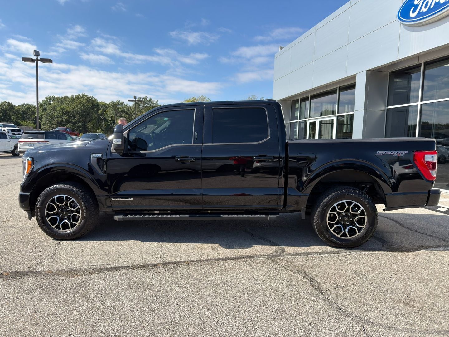 2023 Ford F-150 Lariat 4X4 Powerboost Hybrid V6