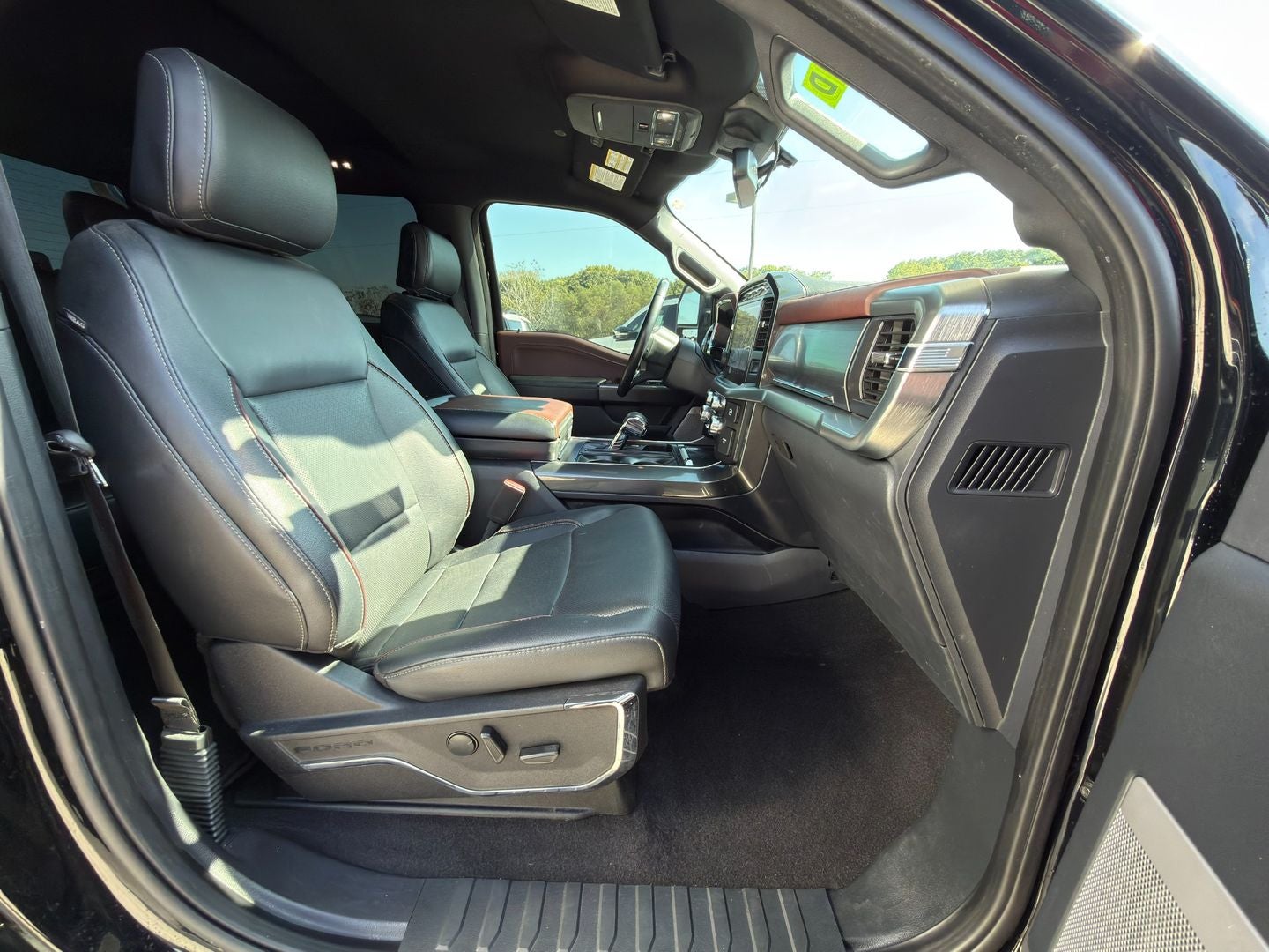 2023 Ford F-150 Lariat 4X4 Powerboost Hybrid V6