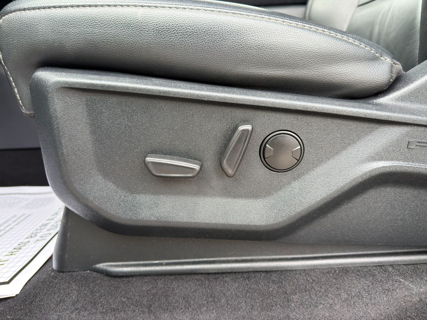 2023 Ford F-150 XLT 4X4 Powerboost Hybrid V6