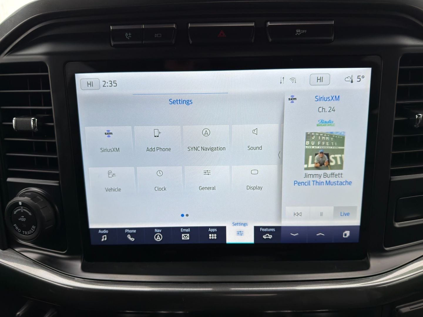 2023 Ford F-150 XLT 4X4 Powerboost Hybrid V6