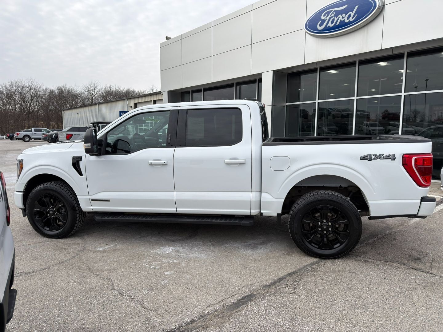 2023 Ford F-150 XLT 4X4 Powerboost Hybrid V6
