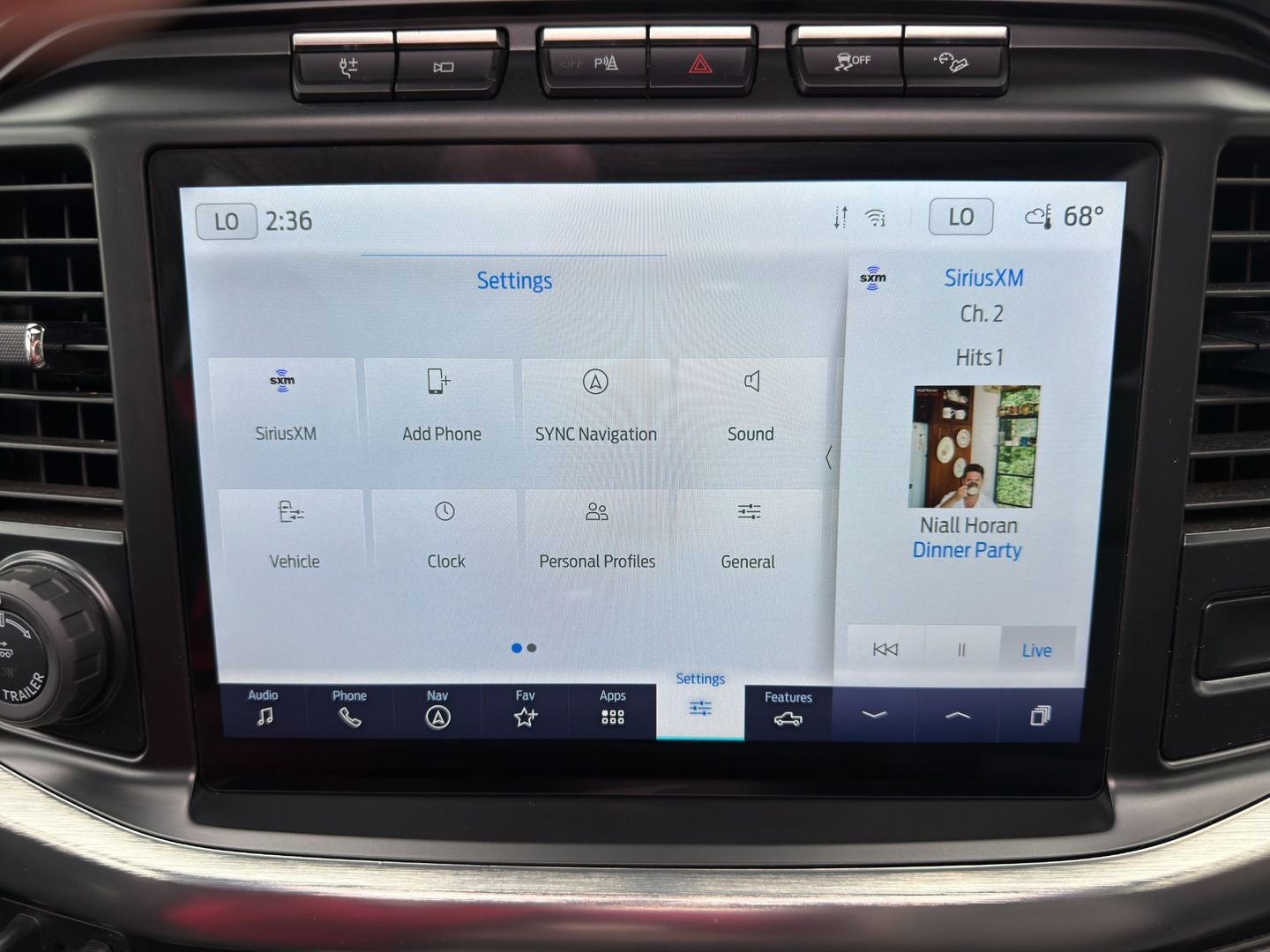 2023 Ford F-150 Lariat 4X4 Powerboost Hybrid V6