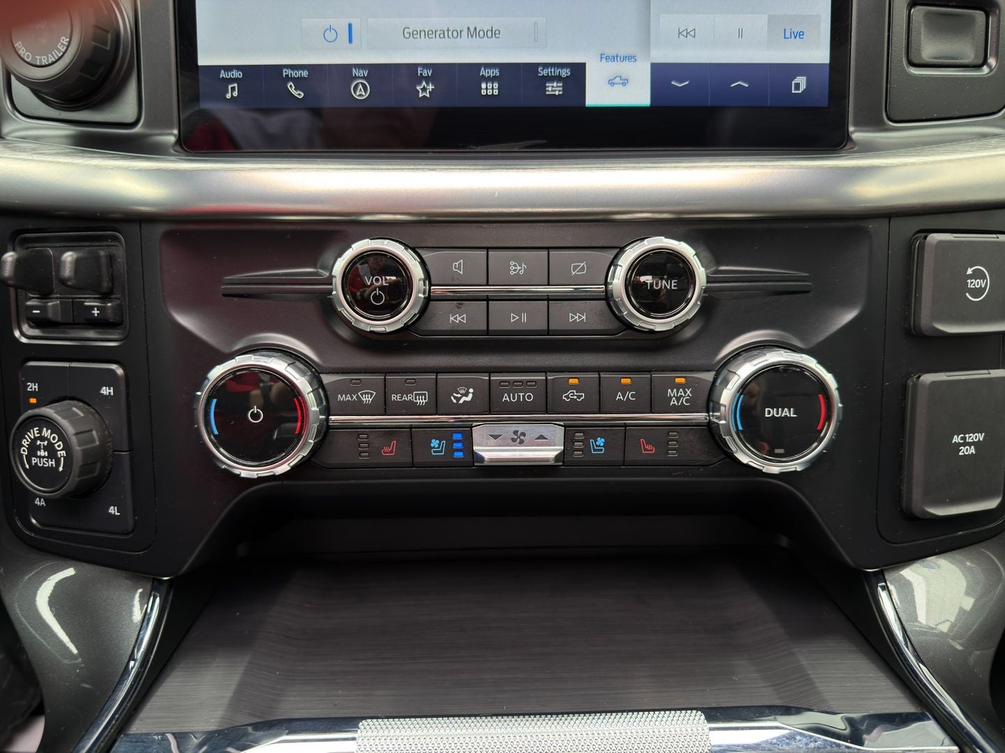 2023 Ford F-150 Lariat 4X4 Powerboost Hybrid V6