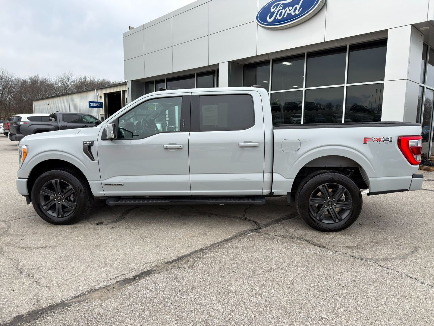 2023 Ford F-150 Lariat 4X4 Powerboost Hybrid V6