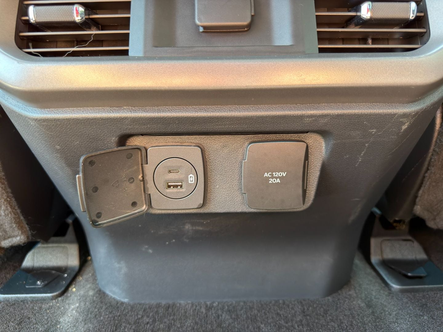 2021 Ford F-150 Lariat 4X4 Powerboost Hybrid V6