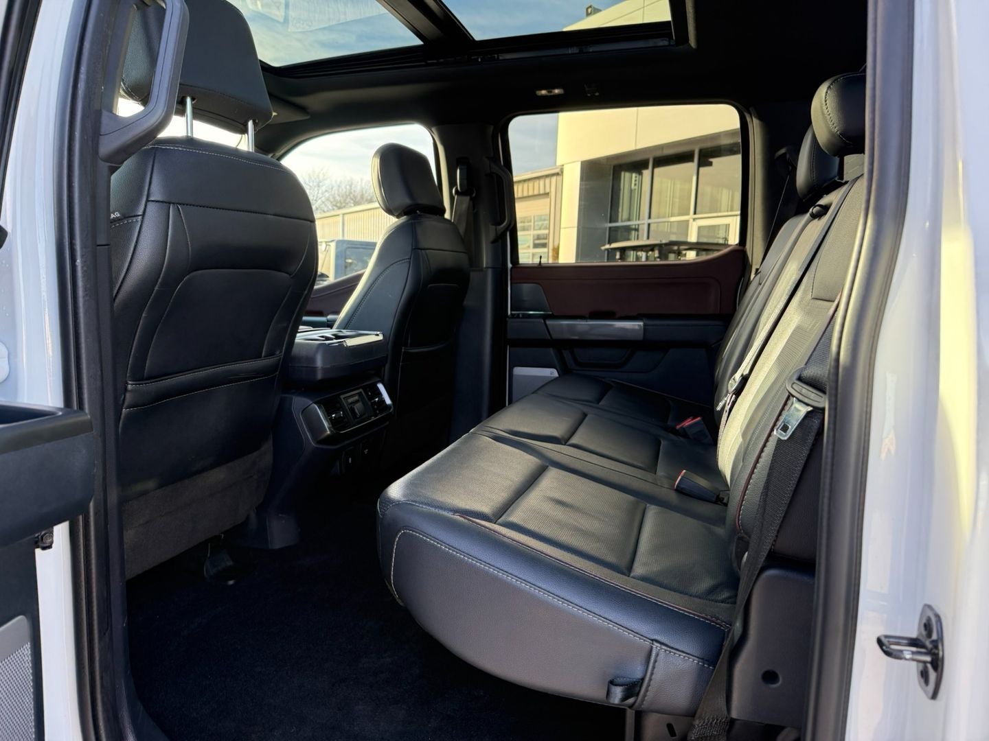 2022 Ford F-150 Lariat 4X4 Powerboost Hybrid V6