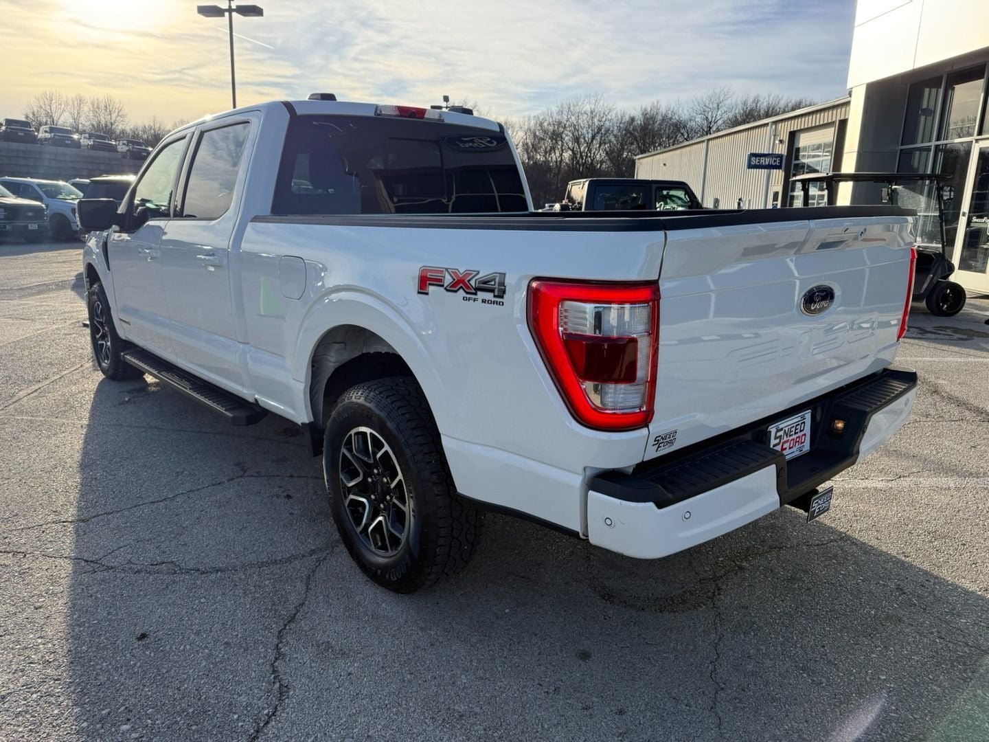 2022 Ford F-150 Lariat 4X4 Powerboost Hybrid V6
