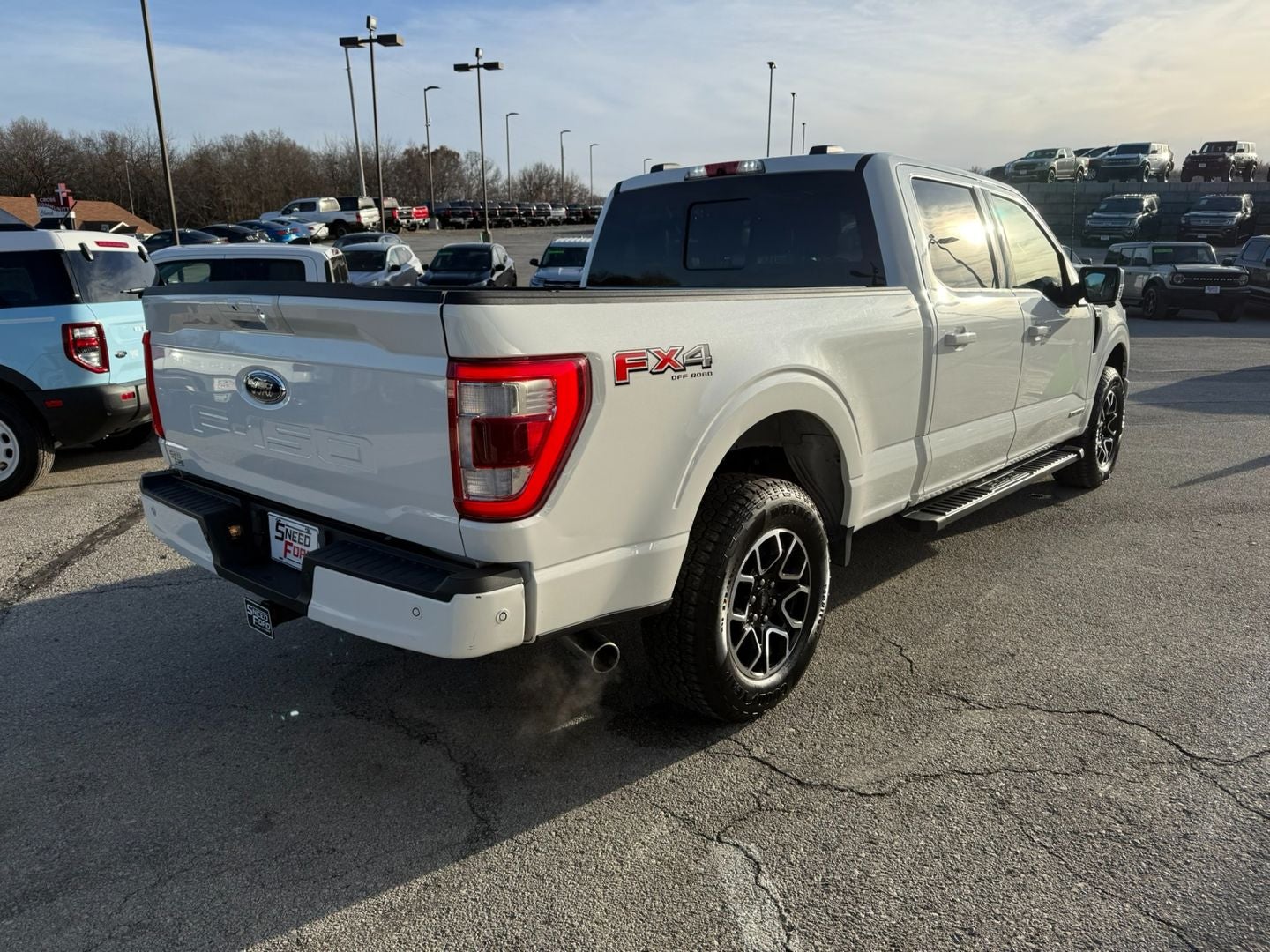 2022 Ford F-150 Lariat 4X4 Powerboost Hybrid V6
