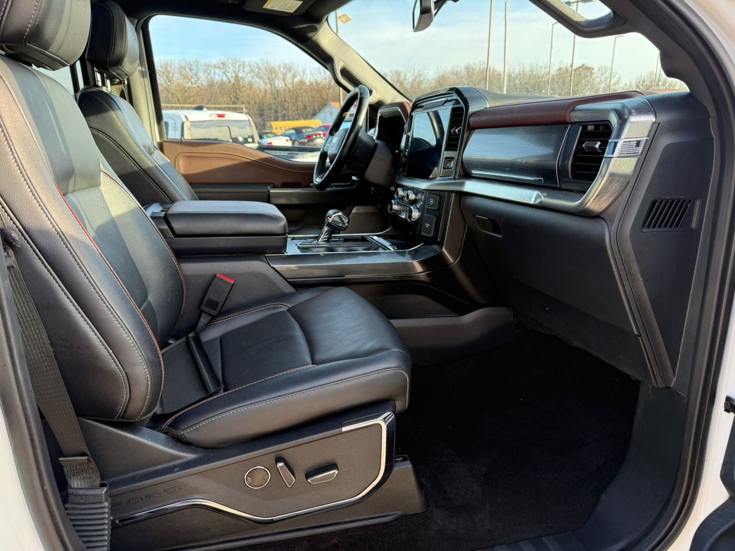 2022 Ford F-150 Lariat 4X4 Powerboost Hybrid V6