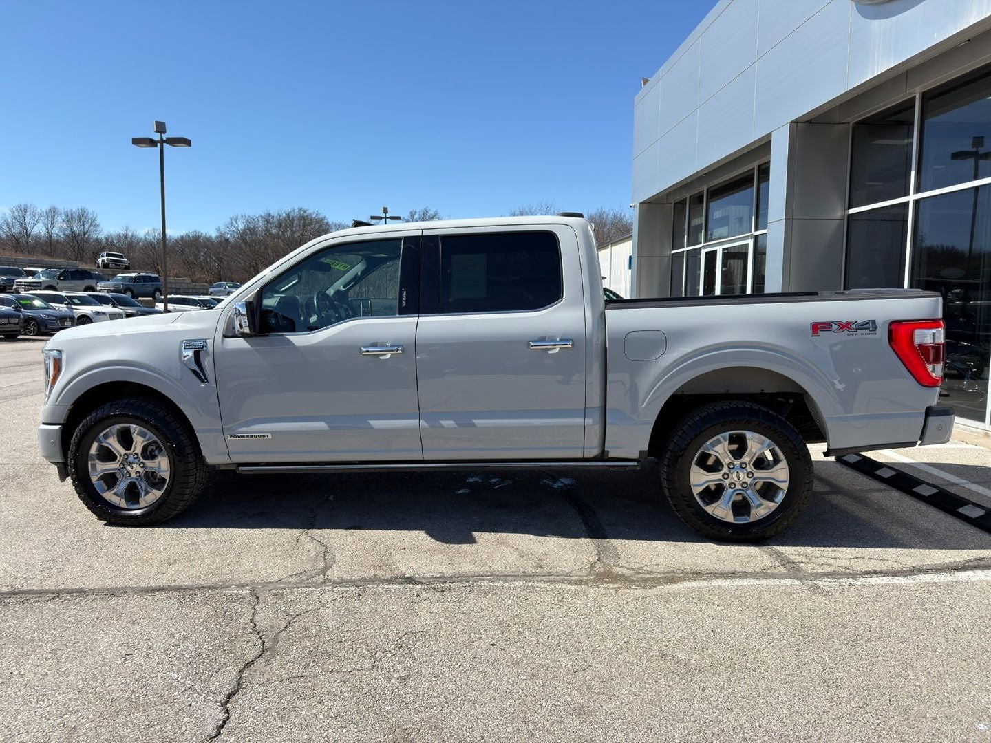 2023 Ford F-150 Platinum 4X4 Powerboost Hybrid V6