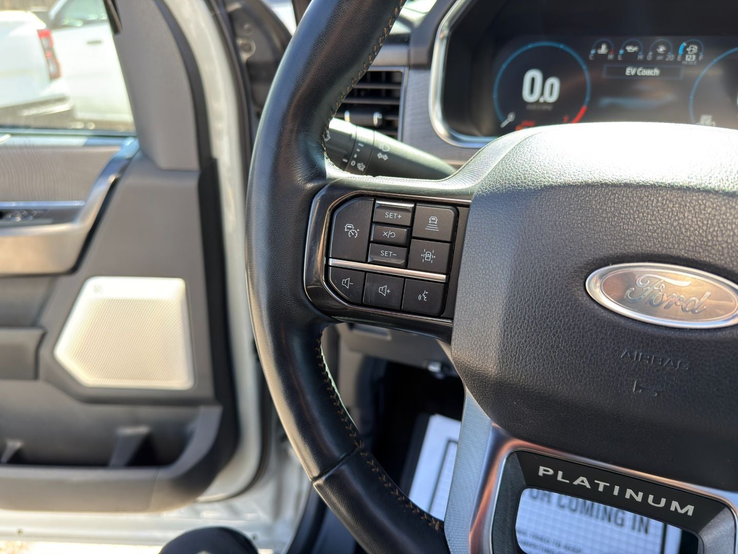 2023 Ford F-150 Platinum 4X4 Powerboost Hybrid V6