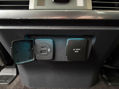 2021 Ford F-150 XLT 4X4 Powerboost Hybrid V6