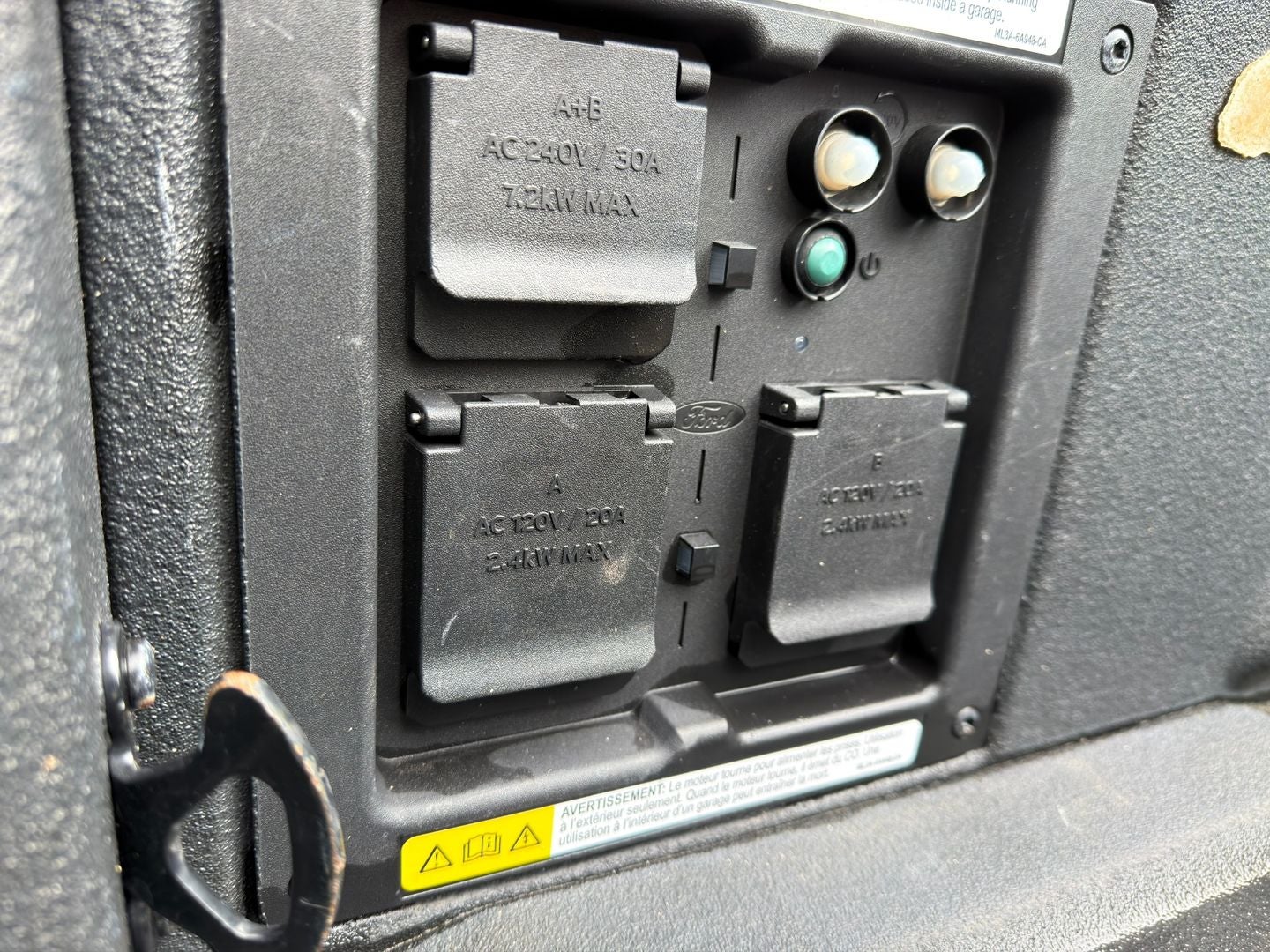 2021 Ford F-150 Lariat 4X4 Powerboost Hybrid V6