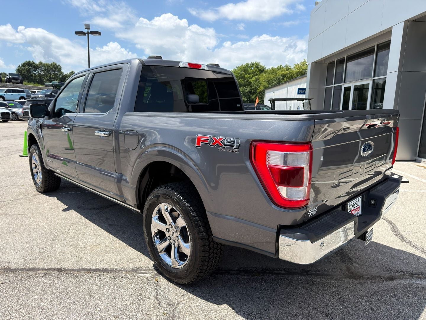 2021 Ford F-150 Lariat 4X4 Powerboost Hybrid V6