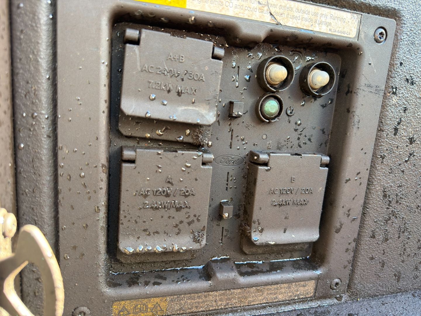 2021 Ford F-150 Lariat 4X4 Powerboost Hybrid V6