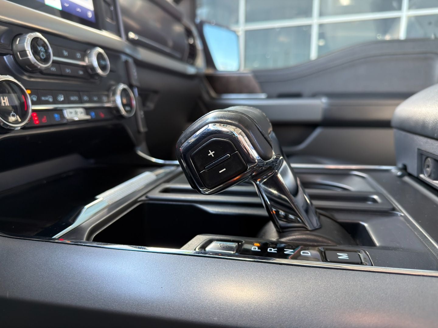 2021 Ford F-150 Lariat 4X4 Powerboost Hybrid V6