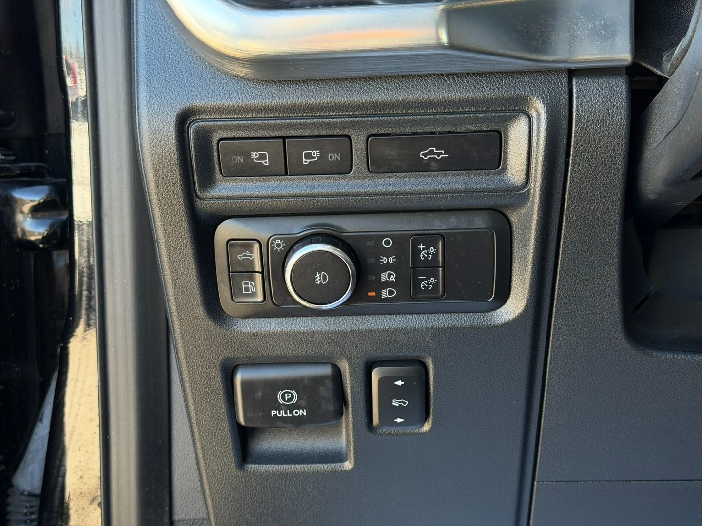 2021 Ford F-150 Lariat 4X4 Powerboost Hybrid V6