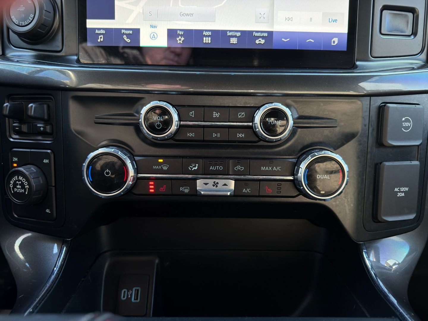 2023 Ford F-150 XLT 4X4 Powerboost Hybrid V6