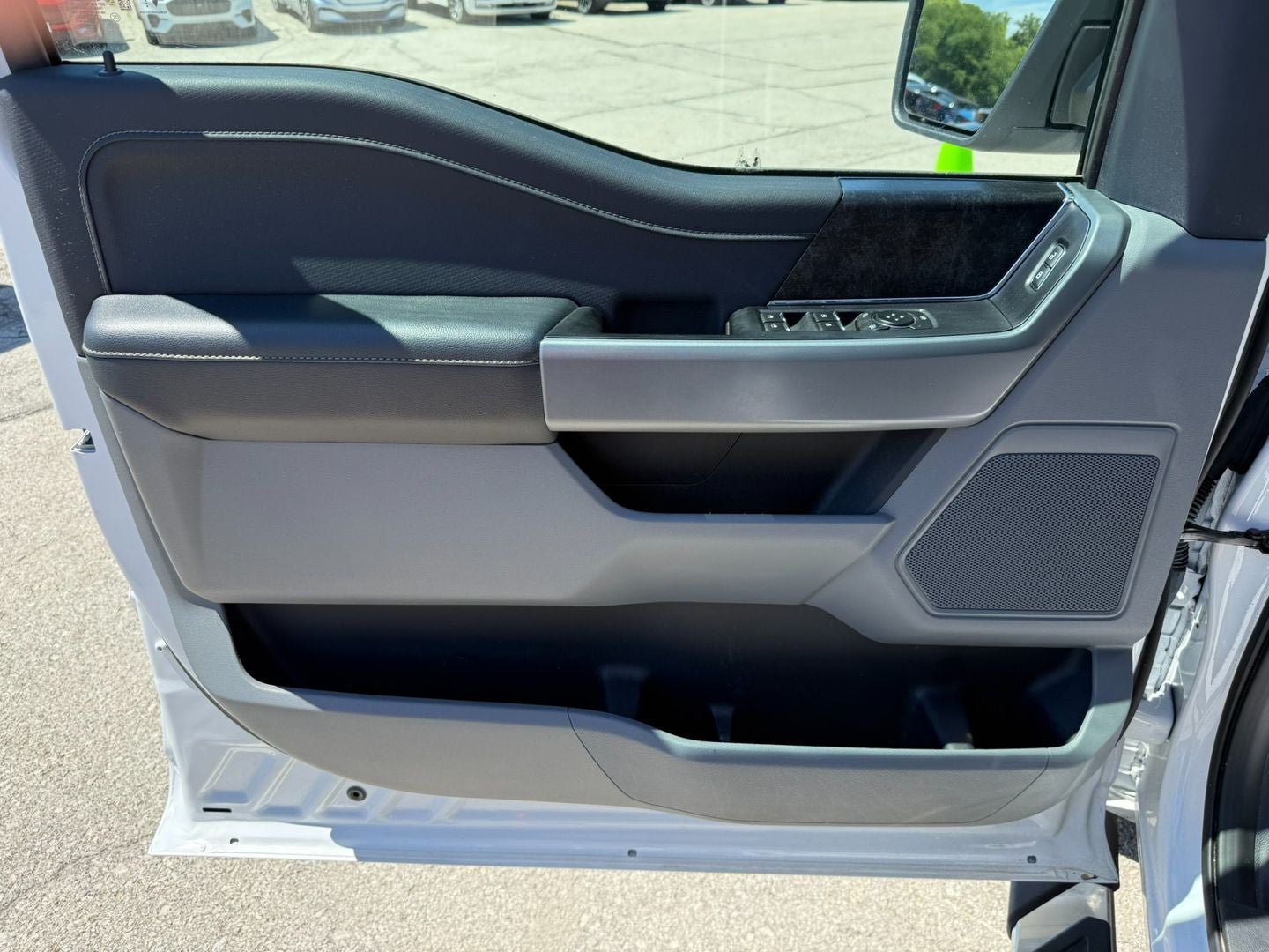 2022 Ford F-150 XLT 4X4 Powerboost Hybrid V6