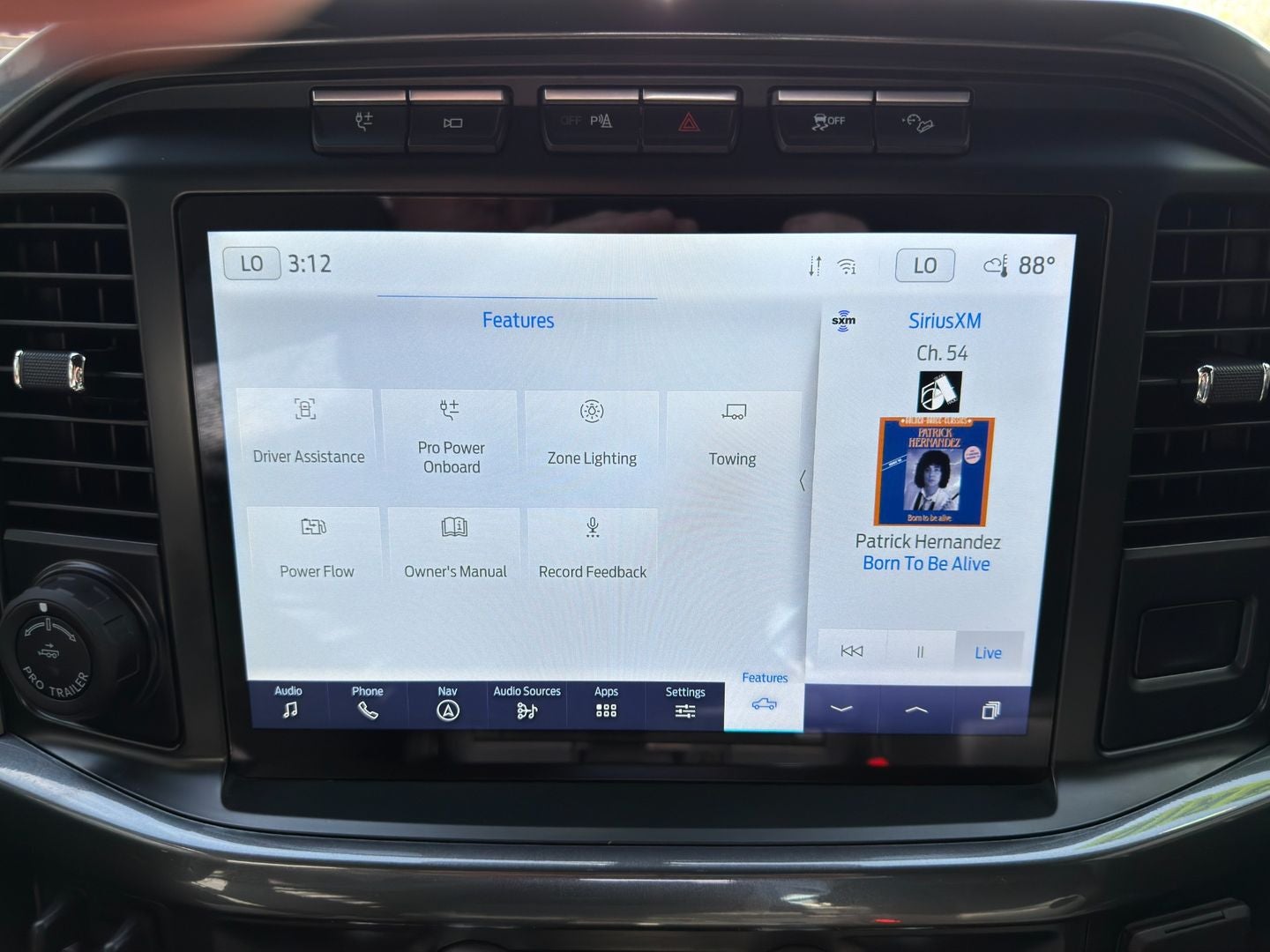 2023 Ford F-150 XLT 4X4 Powerboost Hybrid V6