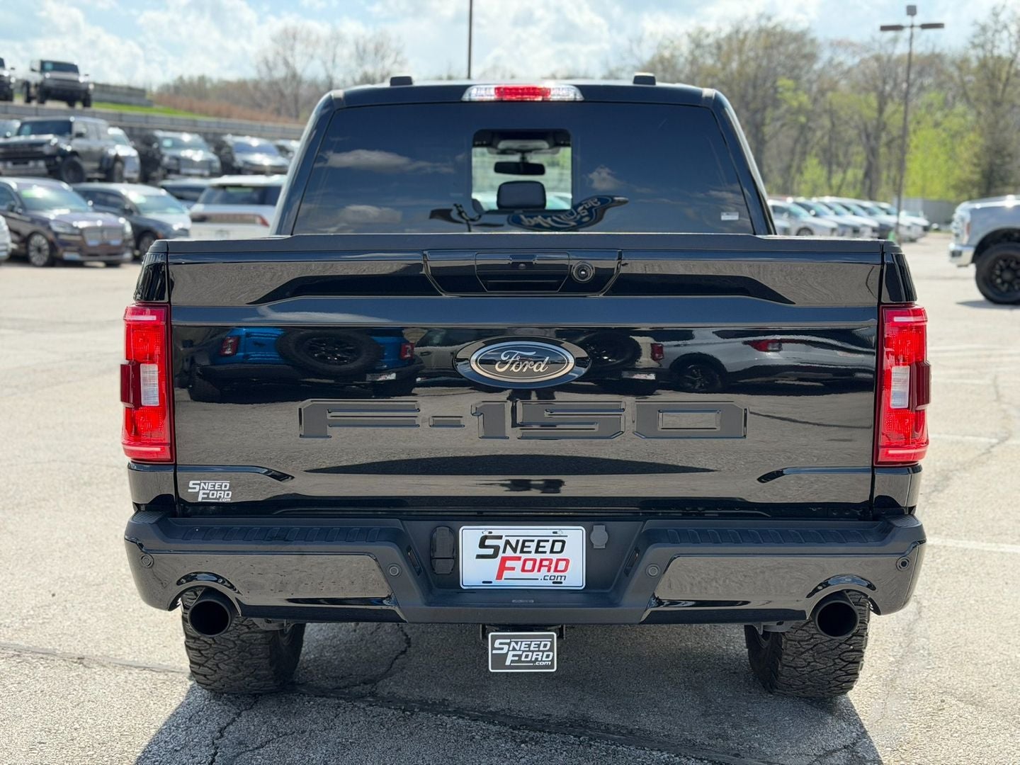 2023 Ford F-150 XLT 4X4 Powerboost Hybrid V6