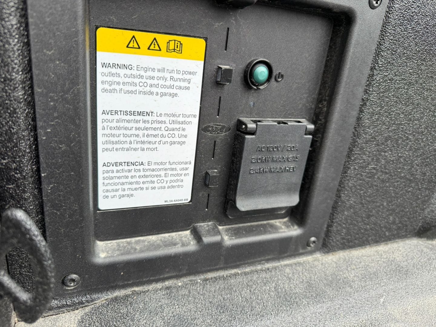 2023 Ford F-150 Lariat 4X4 Powerboost Hybrid V6