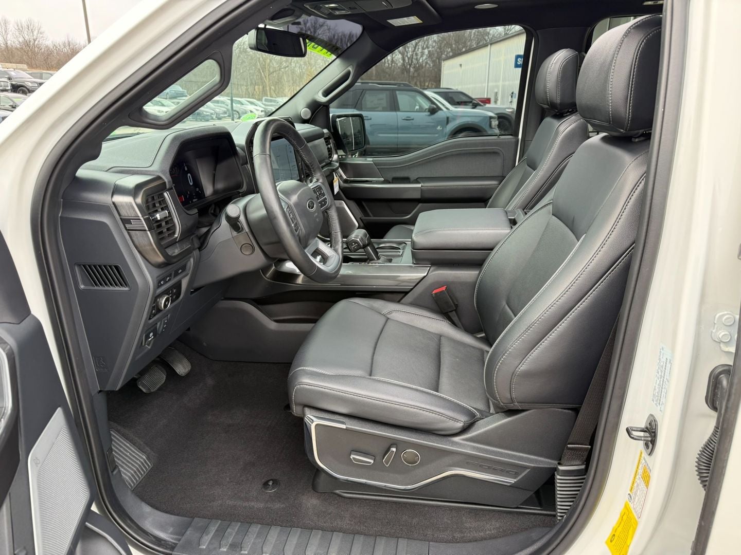 2023 Ford F-150 Lariat 4X4 Powerboost Hybrid V6