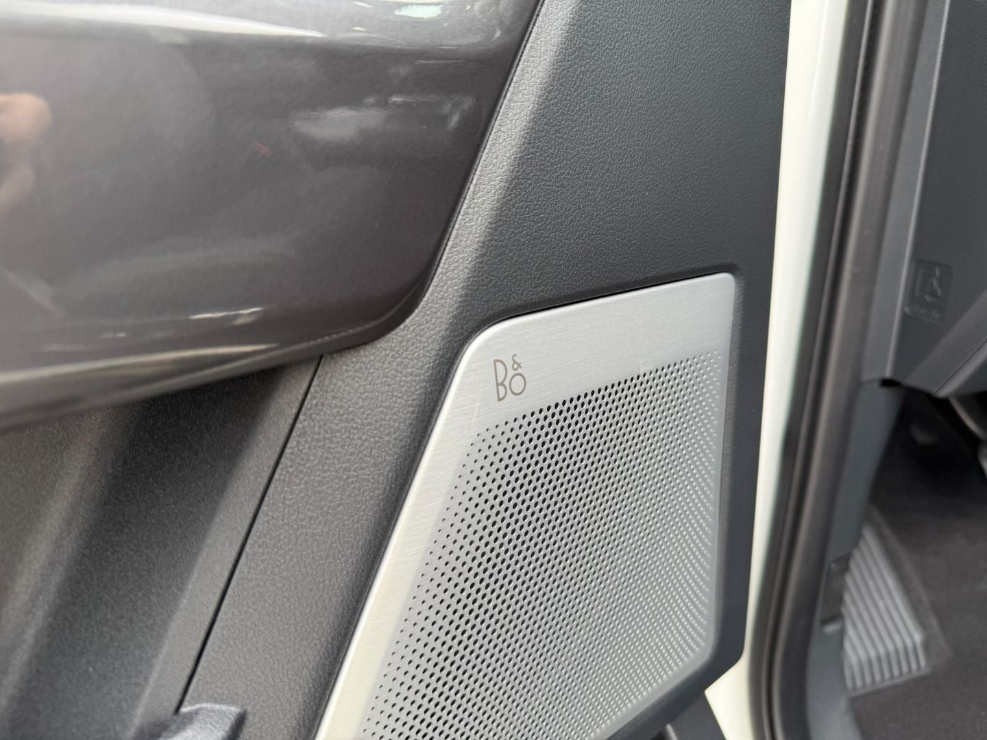 2023 Ford F-150 Lariat 4X4 Powerboost Hybrid V6