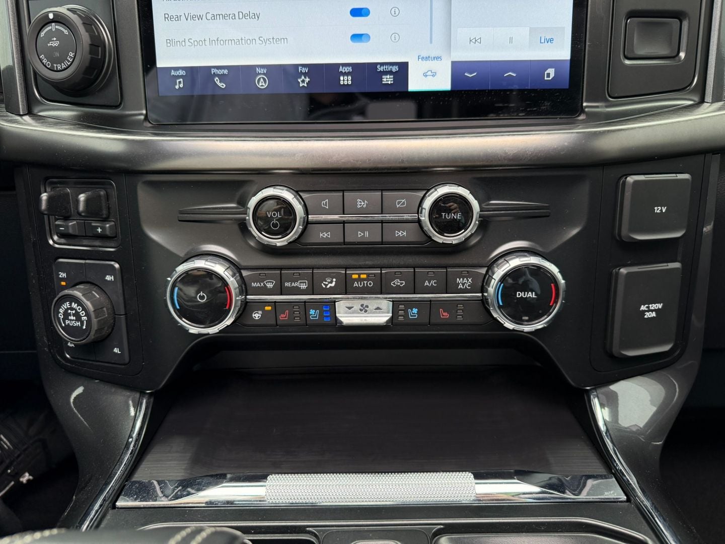 2023 Ford F-150 Lariat 4X4 Powerboost Hybrid V6