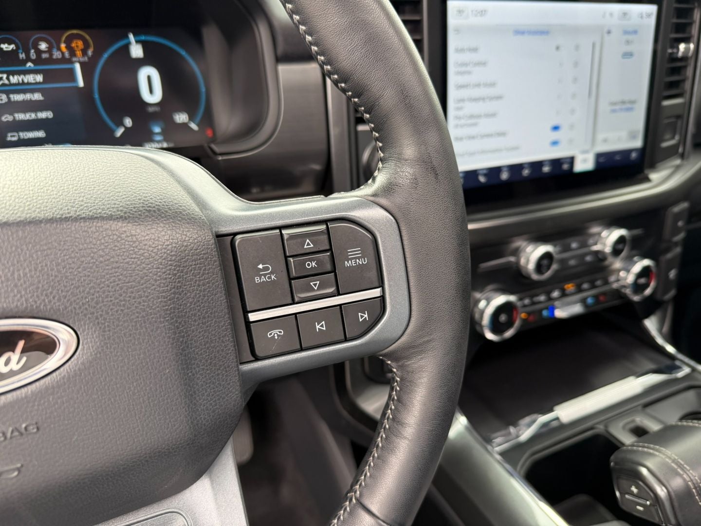 2023 Ford F-150 Lariat 4X4 Powerboost Hybrid V6