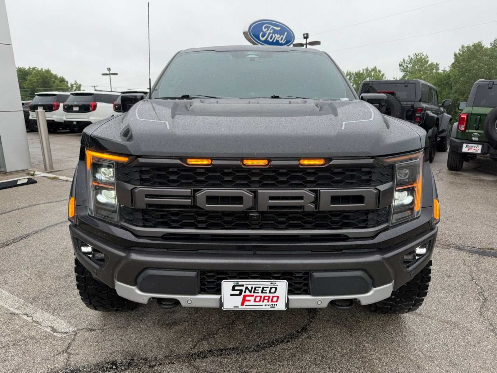Used 2022 Ford F-150 Raptor with VIN 1FTFW1RG4NFB48218 for sale in Kansas City
