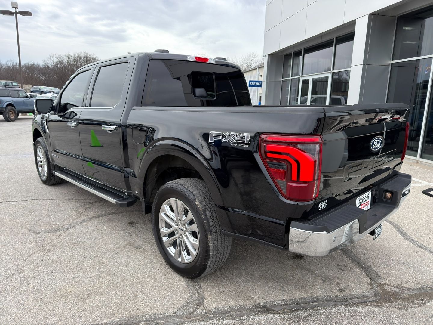 2024 Ford F-150 LARIAT