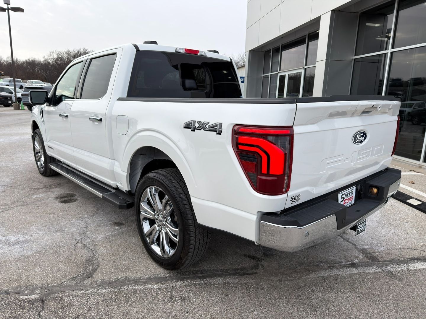 2024 Ford F-150 LARIAT