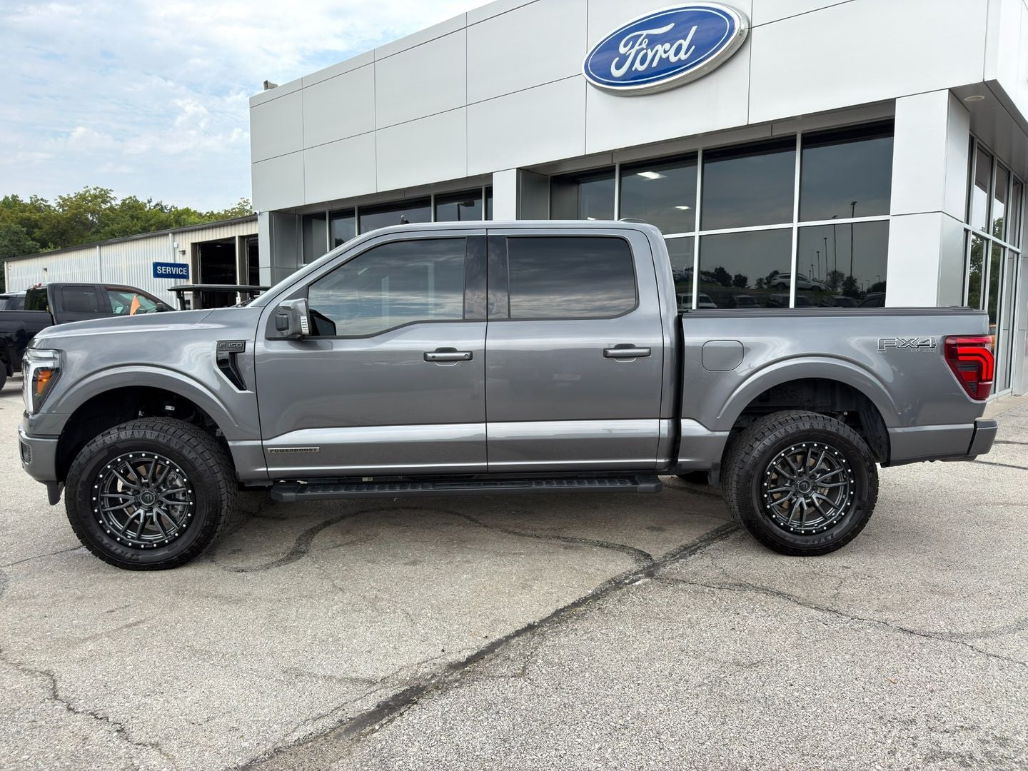 2025 Ford F-150 LARIAT