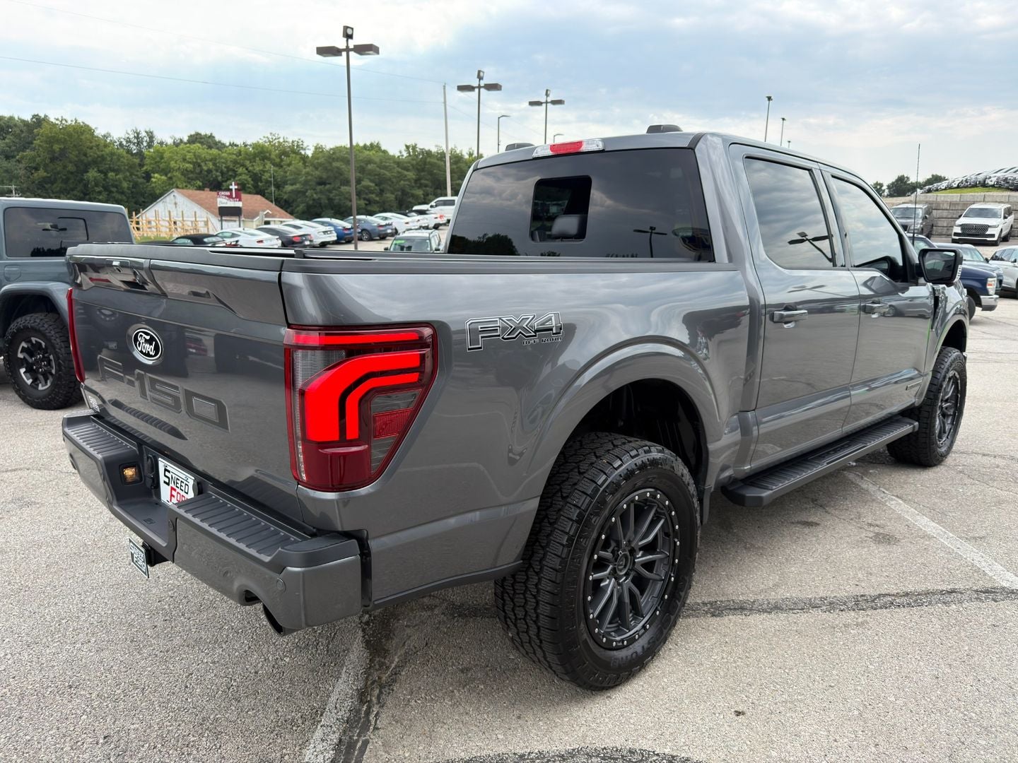 2025 Ford F-150 LARIAT