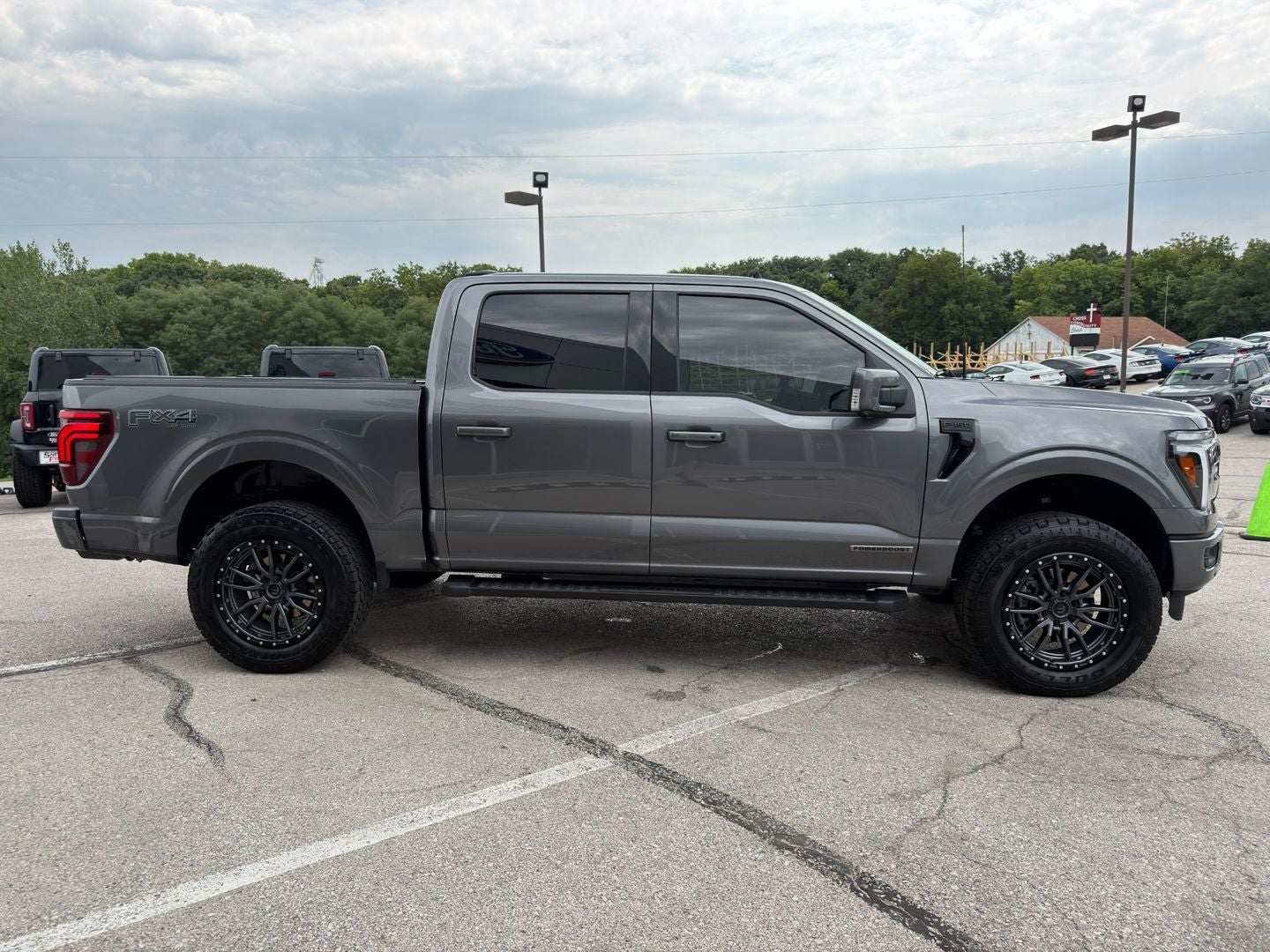 2025 Ford F-150 LARIAT