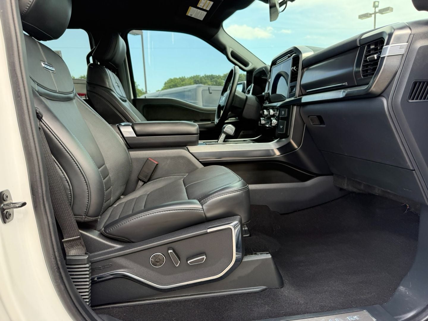 2024 Ford F-150 Platinum
