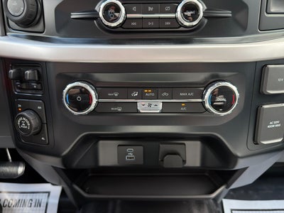 2023 Ford F-150 XLT 4X4 V8