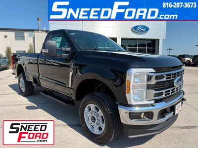 2026 Ford Super Duty F-350® XLT
