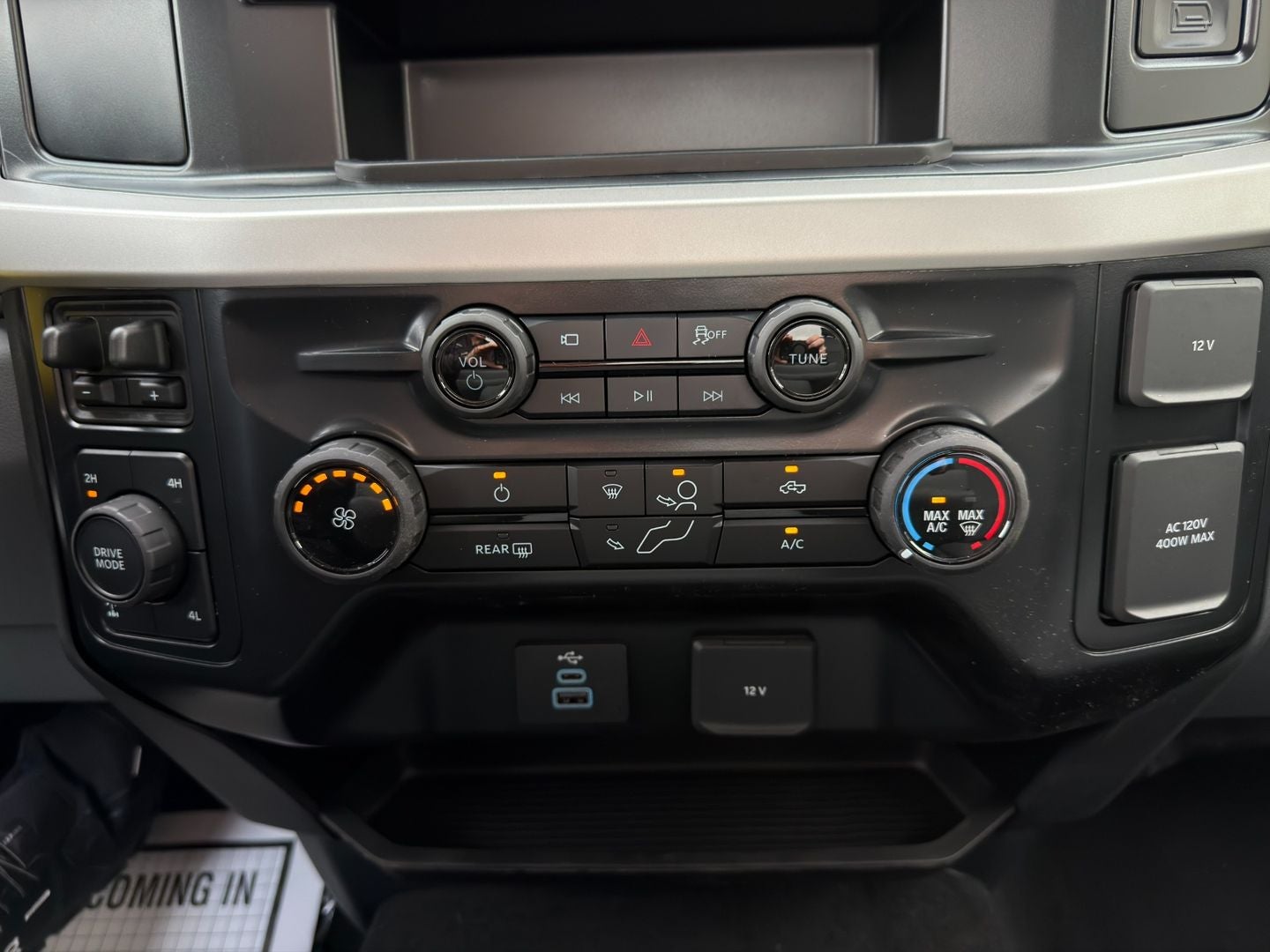 2026 Ford Super Duty F-350® XLT