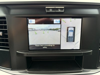 2027 Ford Super Duty F-350 DRW F-350® XLT